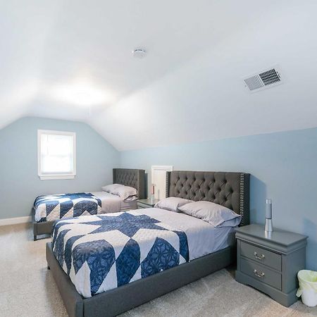 Pet-Friendly Mount Rainier Home With Gas Grill! エクステリア 写真
