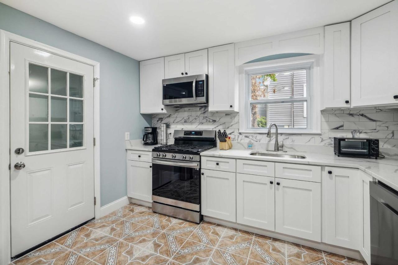 Pet-Friendly Mount Rainier Home With Gas Grill! エクステリア 写真