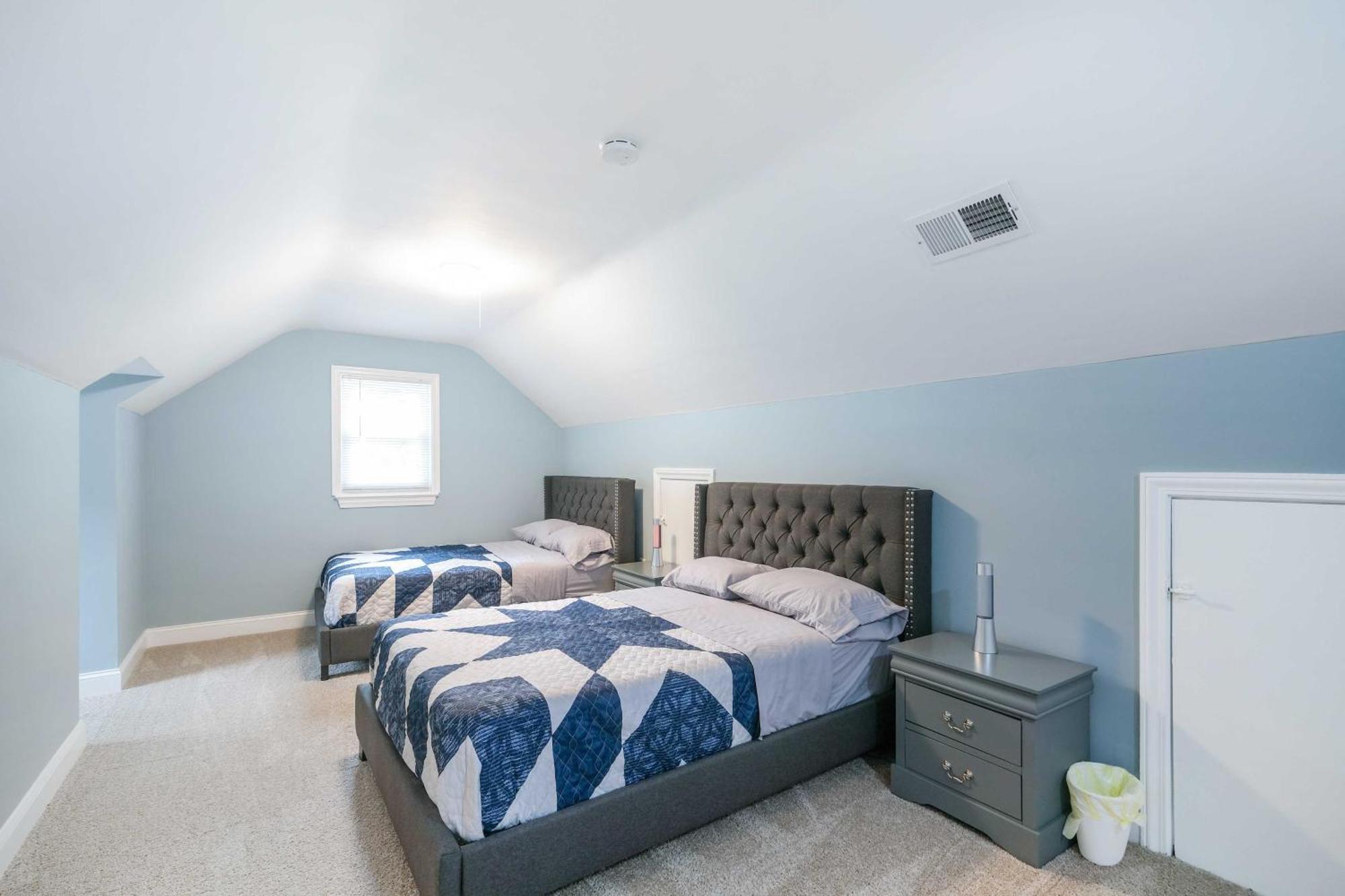 Pet-Friendly Mount Rainier Home With Gas Grill! エクステリア 写真