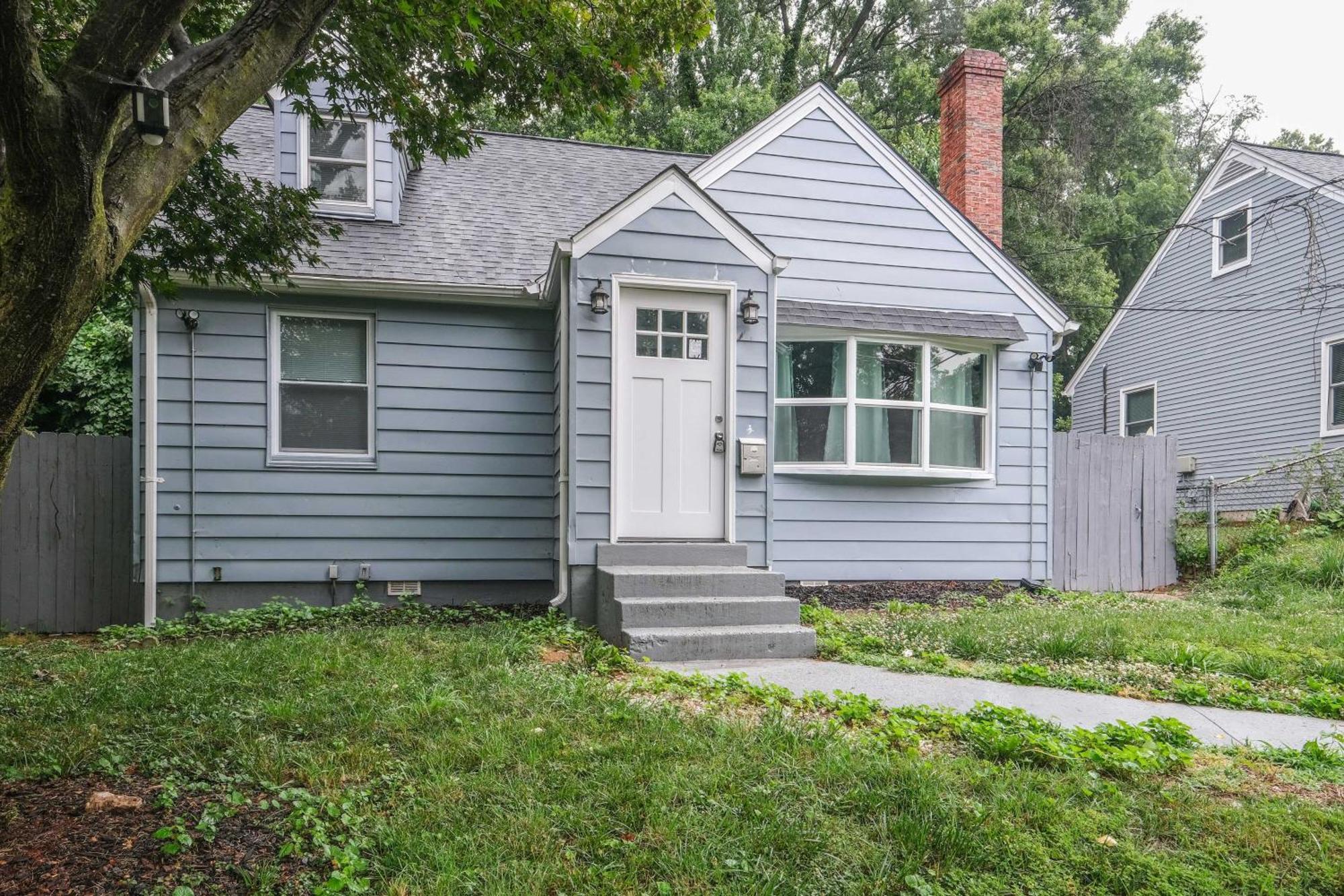 Pet-Friendly Mount Rainier Home With Gas Grill! エクステリア 写真